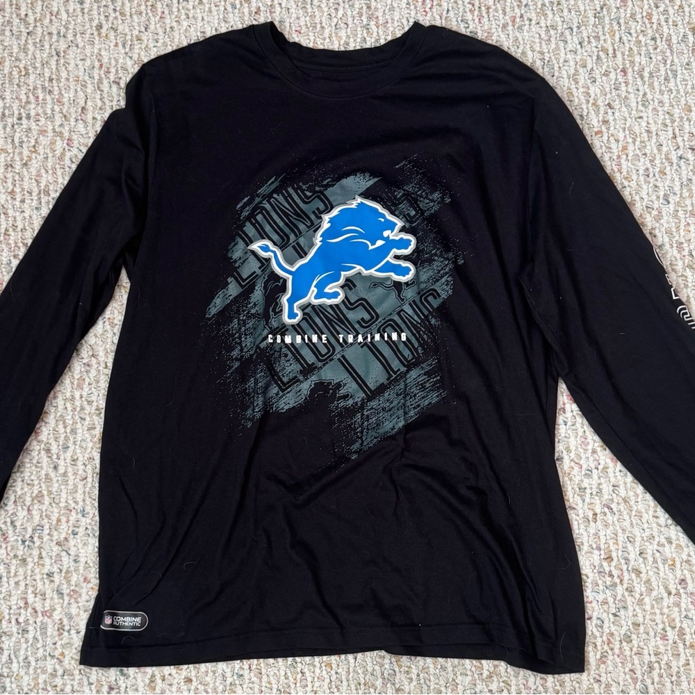 New Era NFL Team Apparel, Detroit Lions Long Sleeve, Size XXL